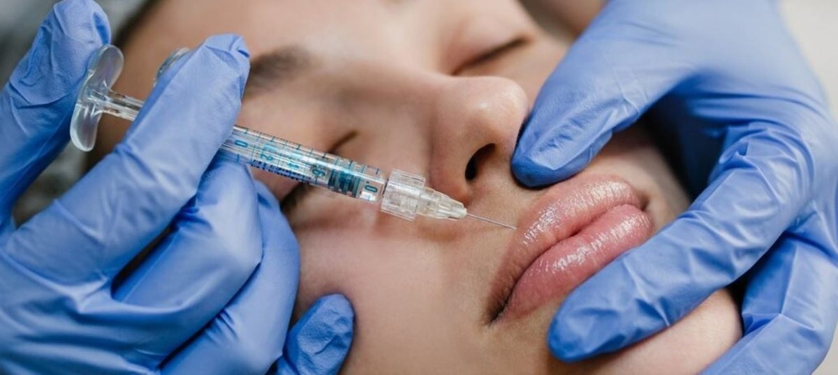 Infiltrazione con siringa in ambulatorio